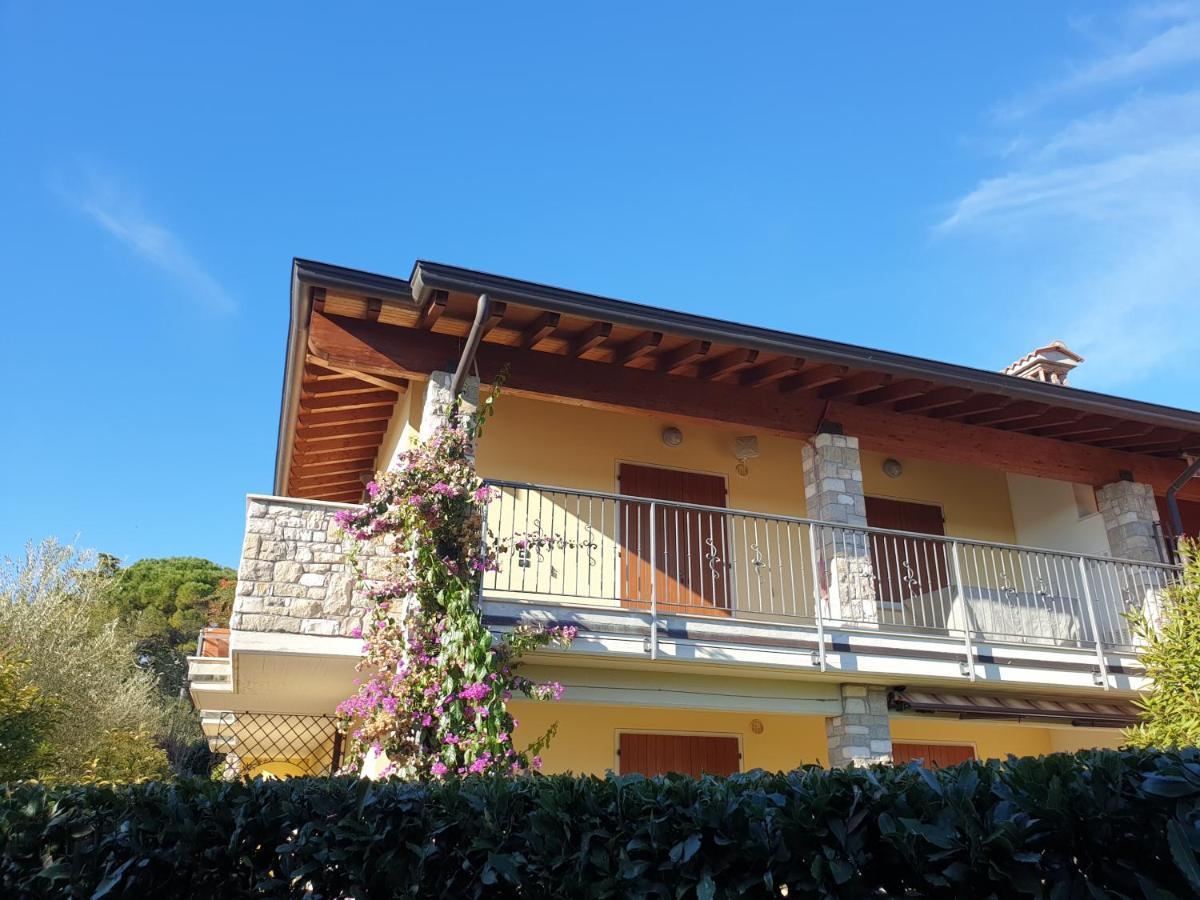 La Fenice Holiday Apartment Manerba del Garda Exterior photo