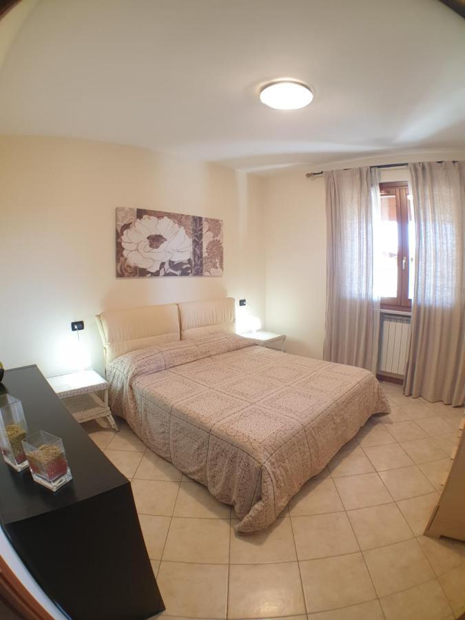 La Fenice Holiday Apartment Manerba del Garda Exterior photo