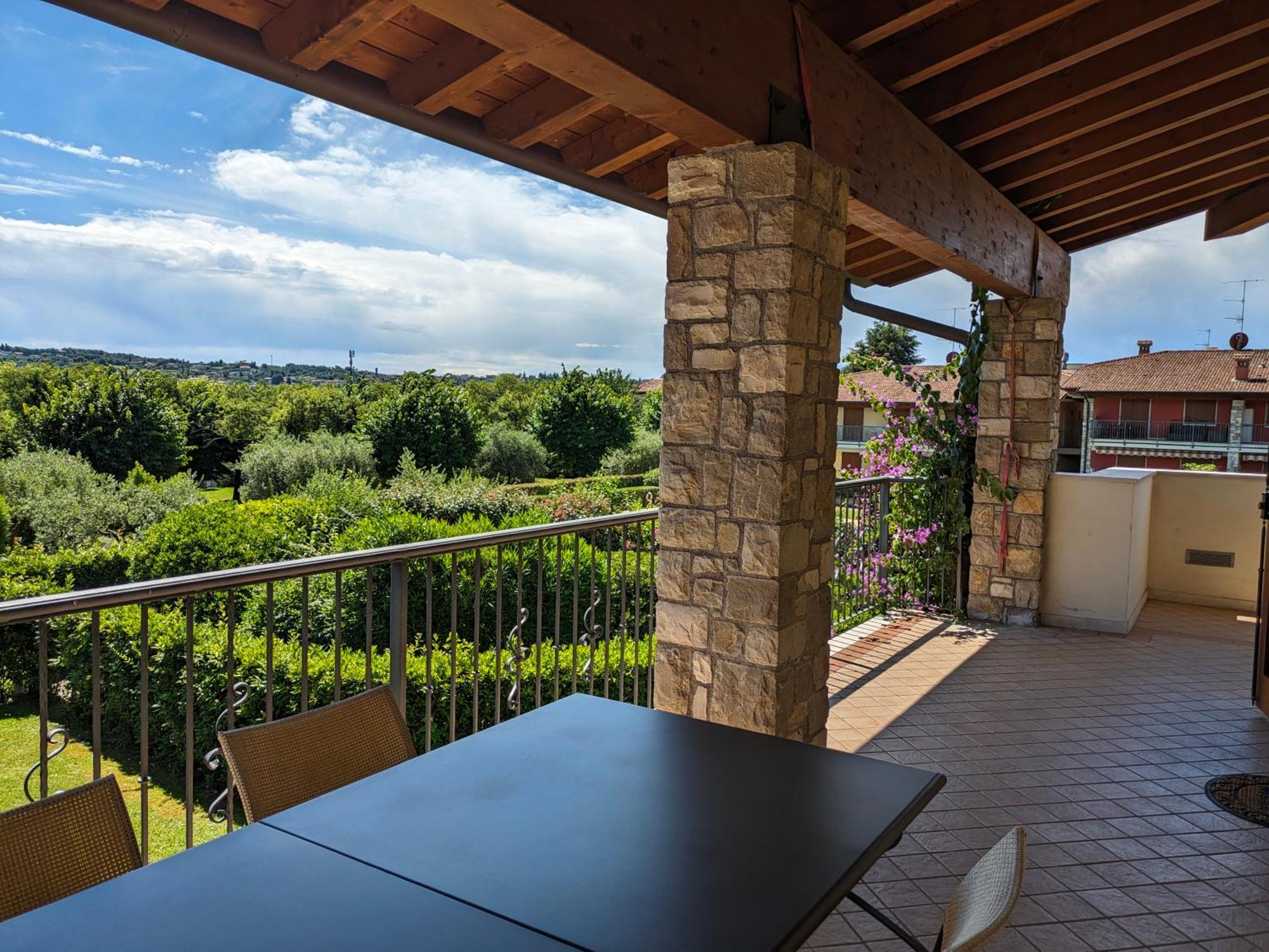 La Fenice Holiday Apartment Manerba del Garda Exterior photo